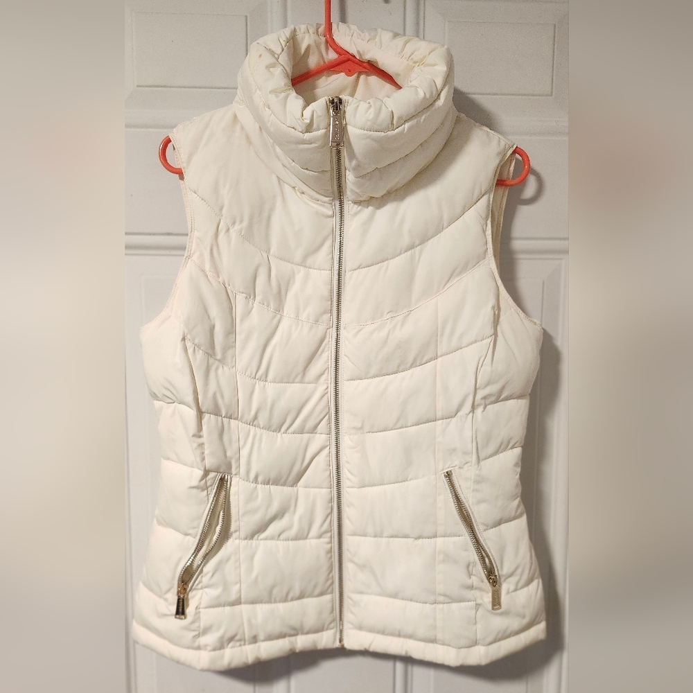 Calvin Klein Quilted Puffer Vest in Ivory / Cream woman girl - Picture 2 of 8